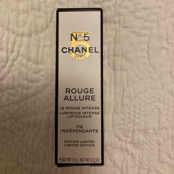 CHANEL Makeup Sold Chanel Lipstick Limited Holiday Edition 22